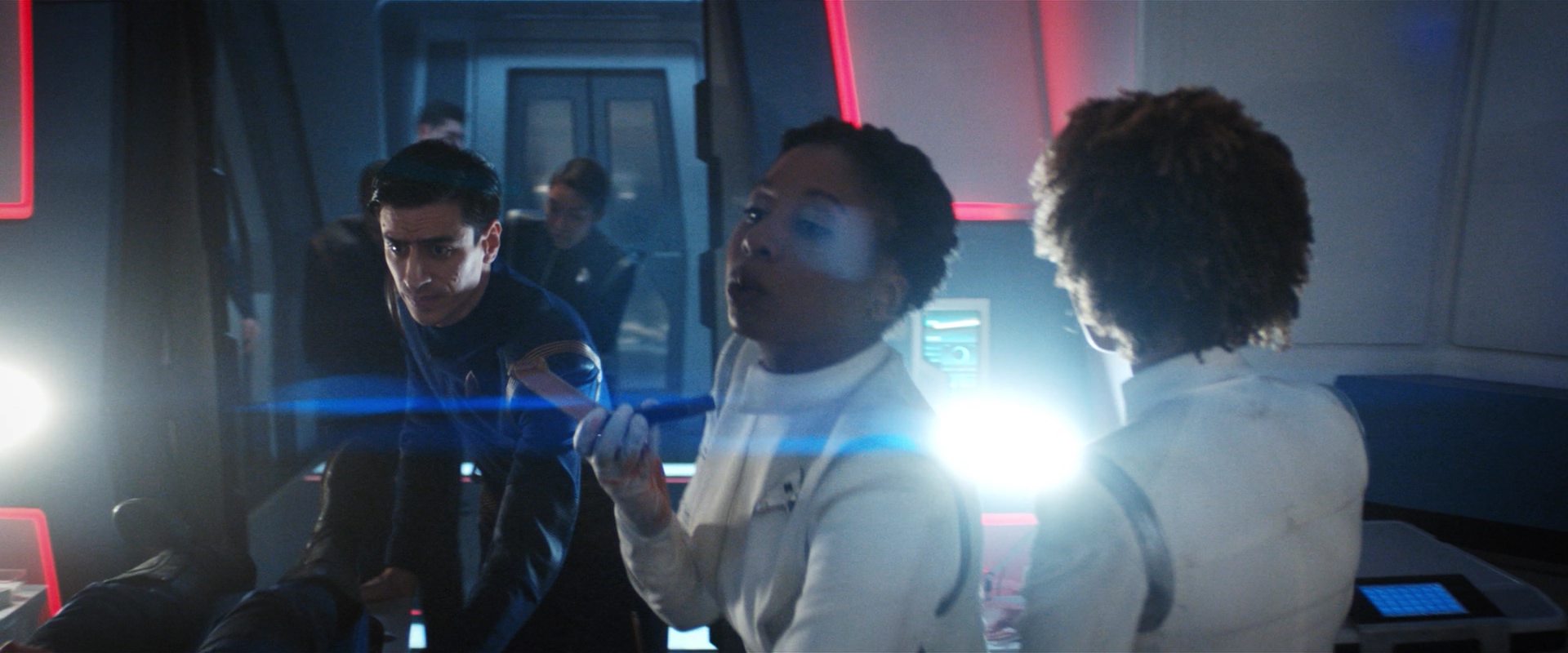 extant_StarTrekDiscovery_2x14-SuchSweetSorrowPart2_01777.jpg