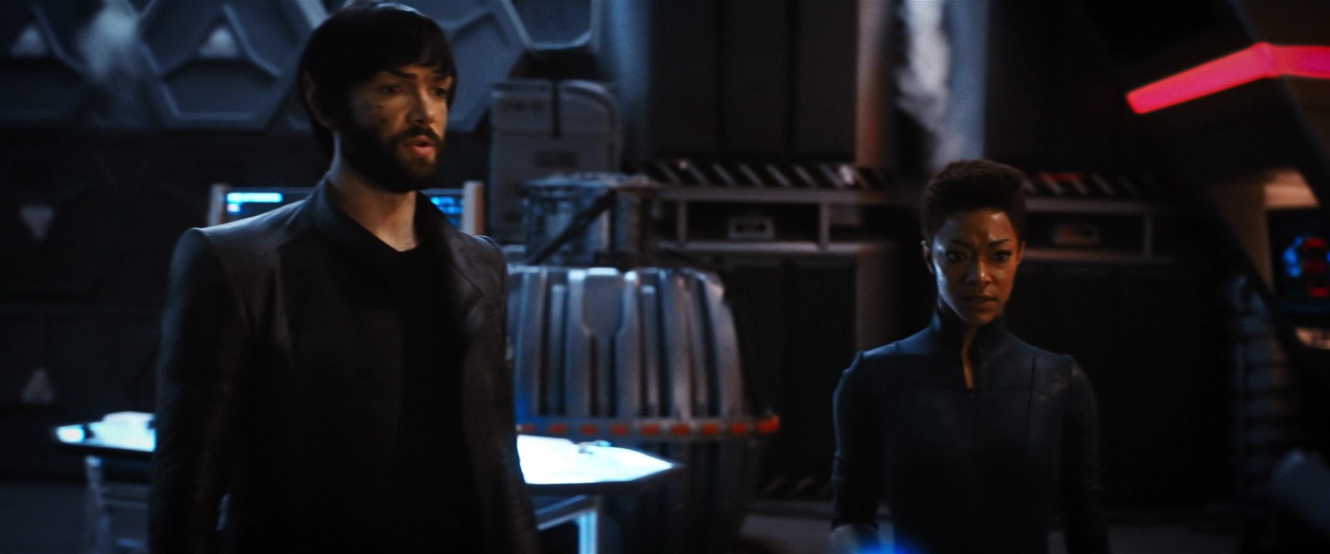 extant_StarTrekDiscovery_2x14-SuchSweetSorrowPart2_01822.jpg