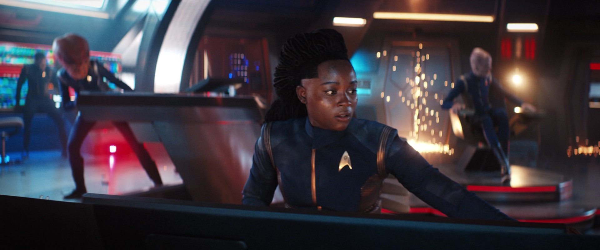 extant_StarTrekDiscovery_2x14-SuchSweetSorrowPart2_02055.jpg