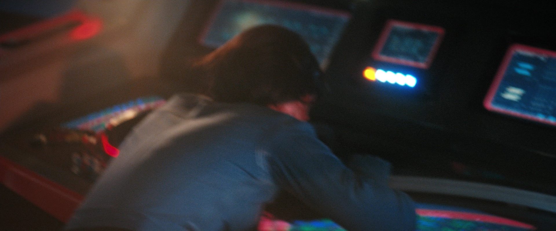 extant_StarTrekDiscovery_2x14-SuchSweetSorrowPart2_02069.jpg