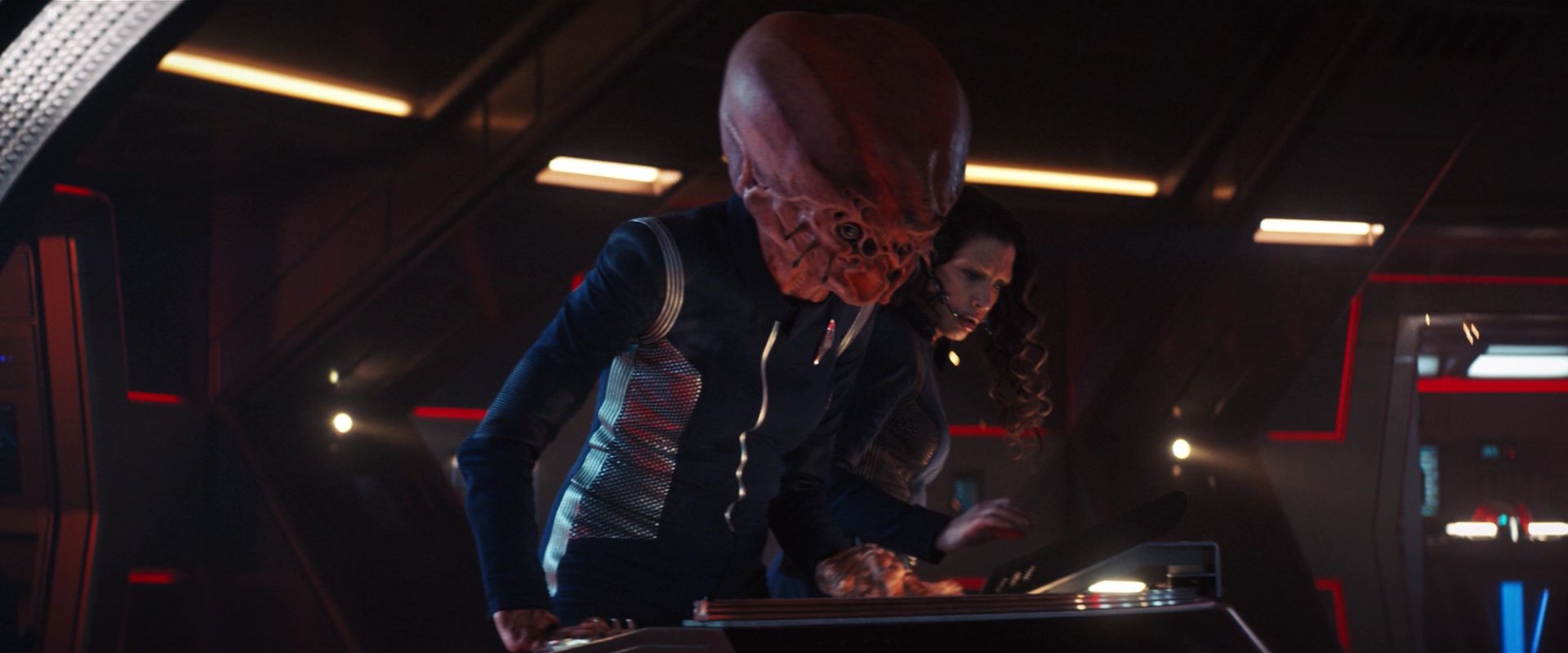 extant_StarTrekDiscovery_2x14-SuchSweetSorrowPart2_02132.jpg