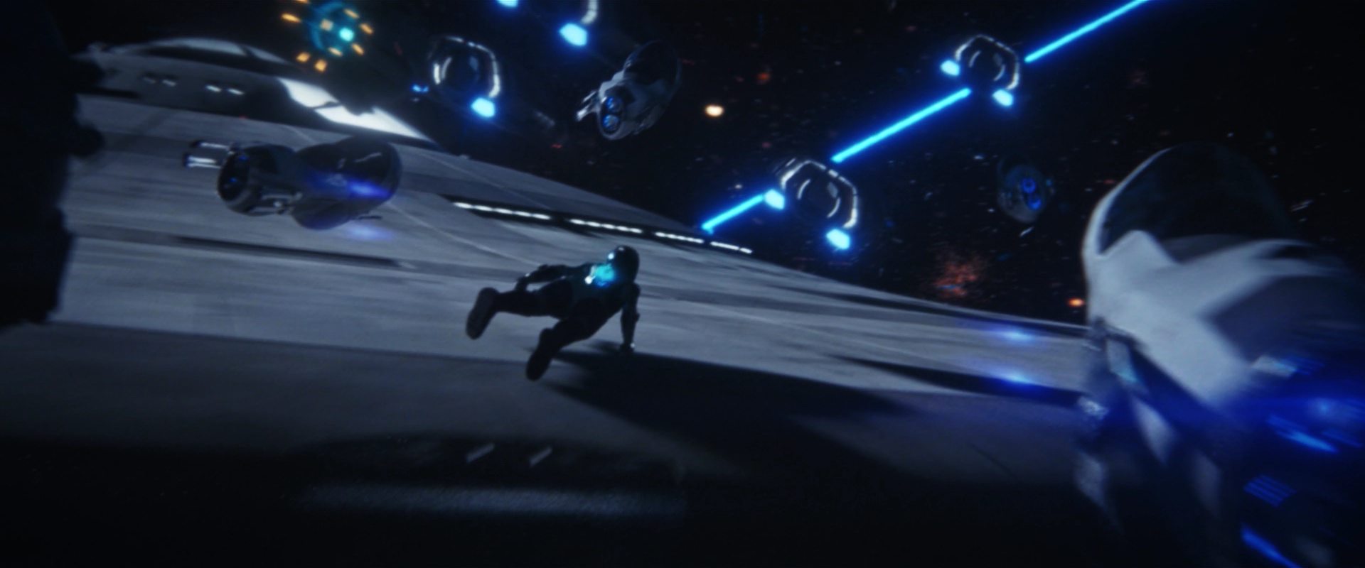 extant_StarTrekDiscovery_2x14-SuchSweetSorrowPart2_02197.jpg