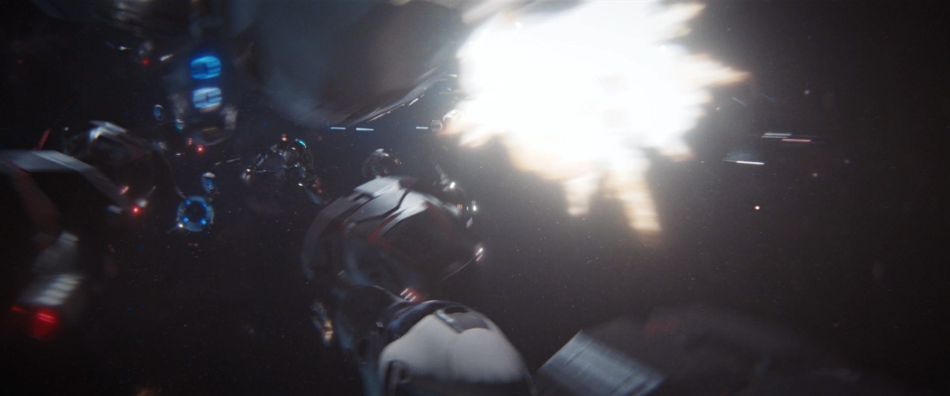 extant_StarTrekDiscovery_2x14-SuchSweetSorrowPart2_02277.jpg