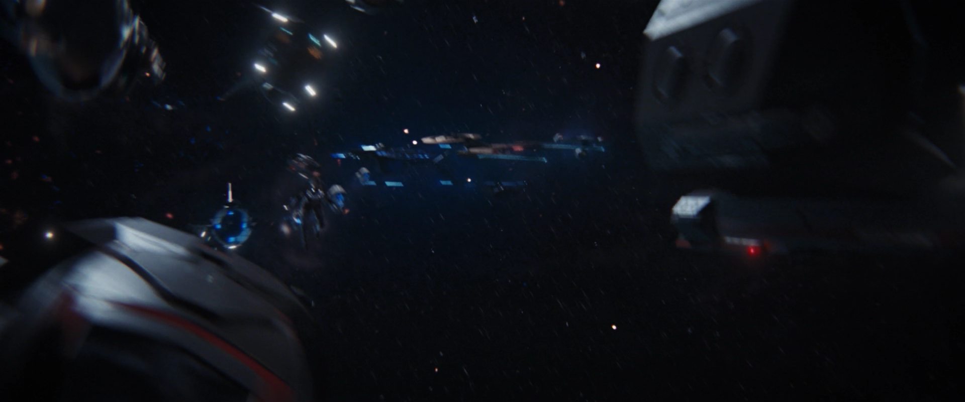extant_StarTrekDiscovery_2x14-SuchSweetSorrowPart2_02286.jpg