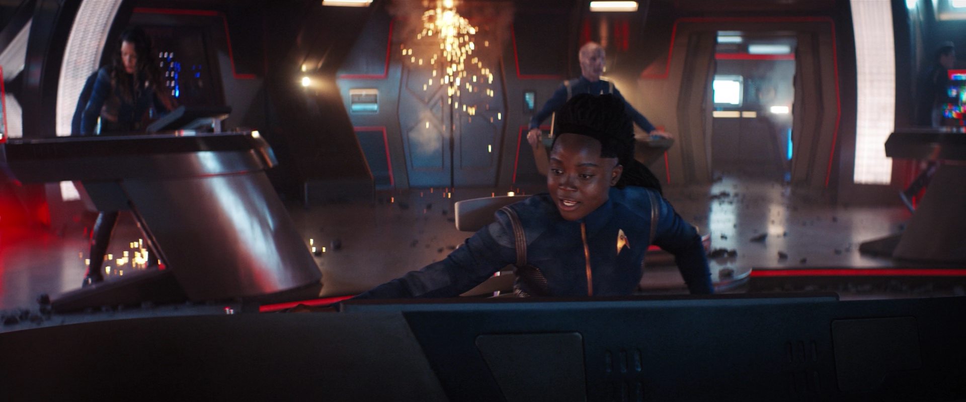 extant_StarTrekDiscovery_2x14-SuchSweetSorrowPart2_02345.jpg