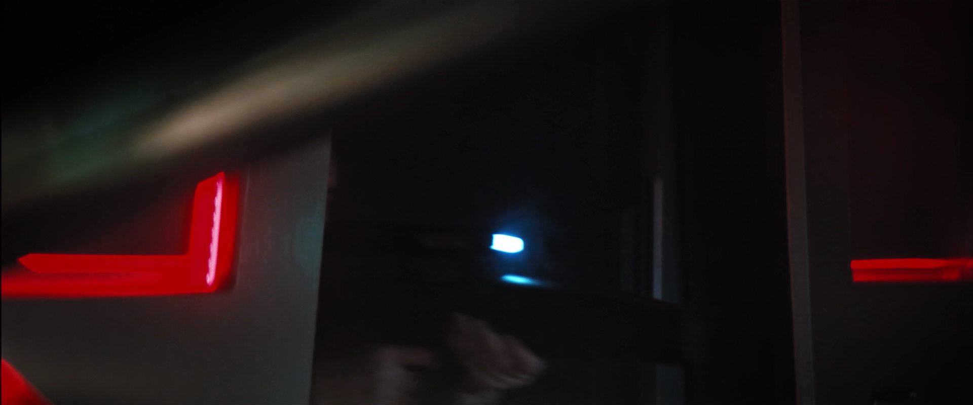 extant_StarTrekDiscovery_2x14-SuchSweetSorrowPart2_02358.jpg