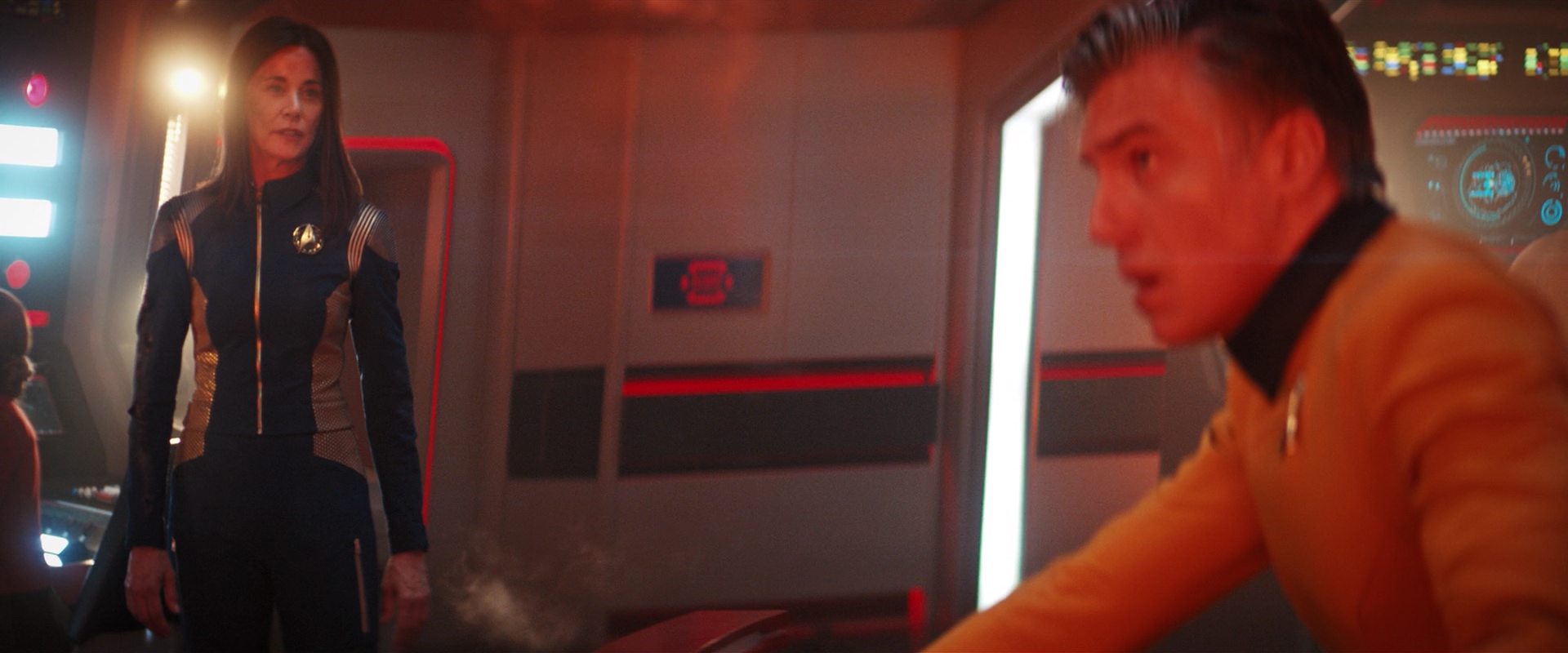 extant_StarTrekDiscovery_2x14-SuchSweetSorrowPart2_02445.jpg