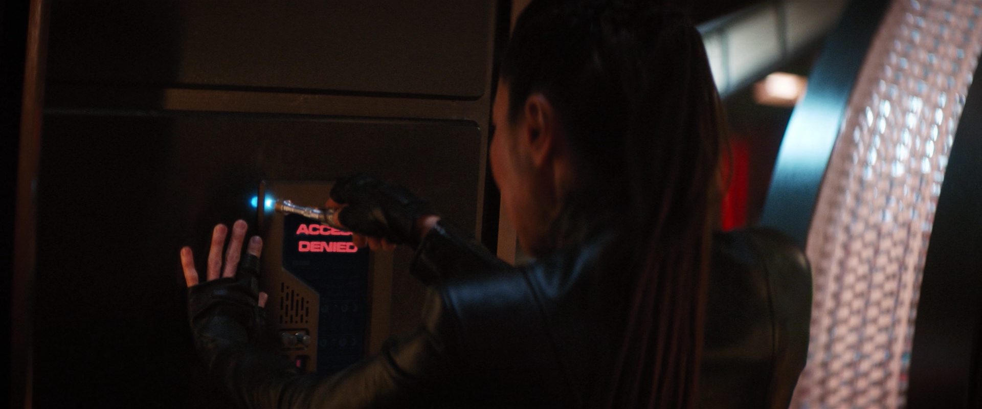 extant_StarTrekDiscovery_2x14-SuchSweetSorrowPart2_02486.jpg