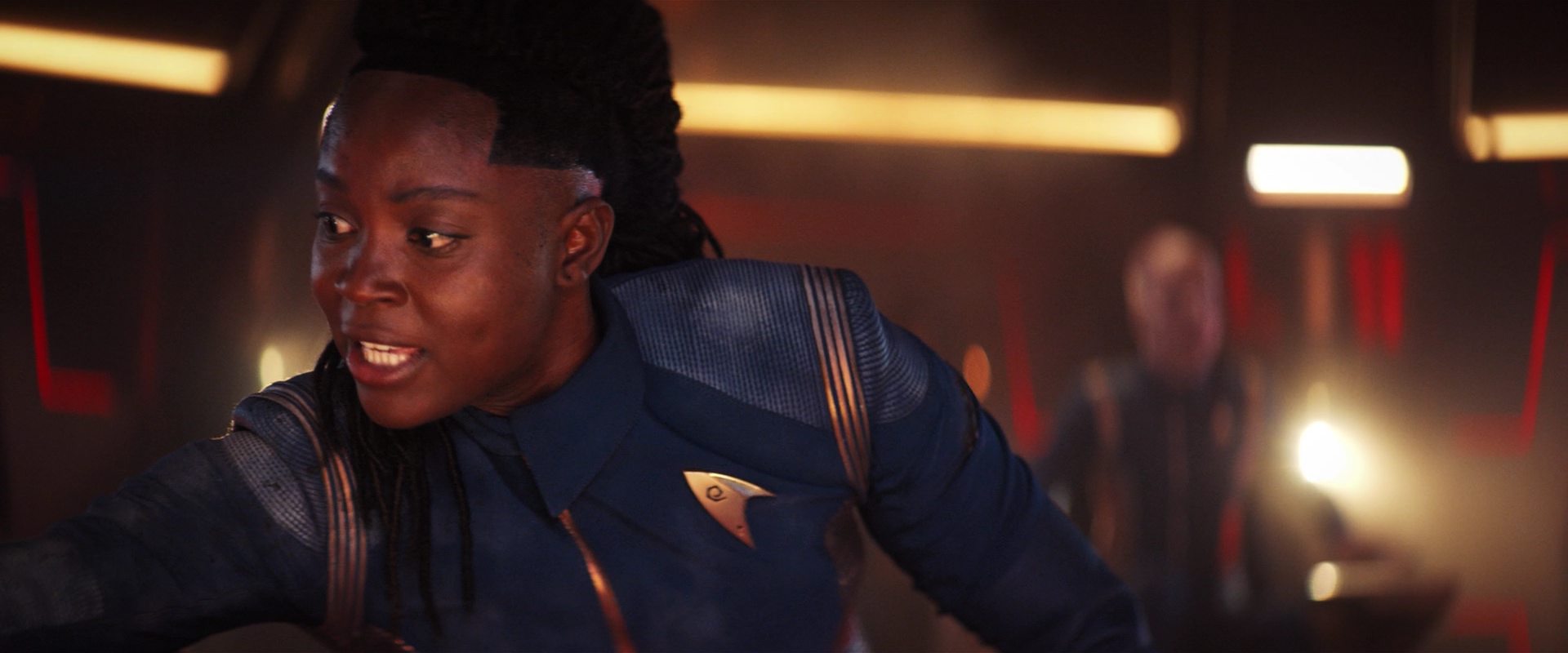 extant_StarTrekDiscovery_2x14-SuchSweetSorrowPart2_02505.jpg
