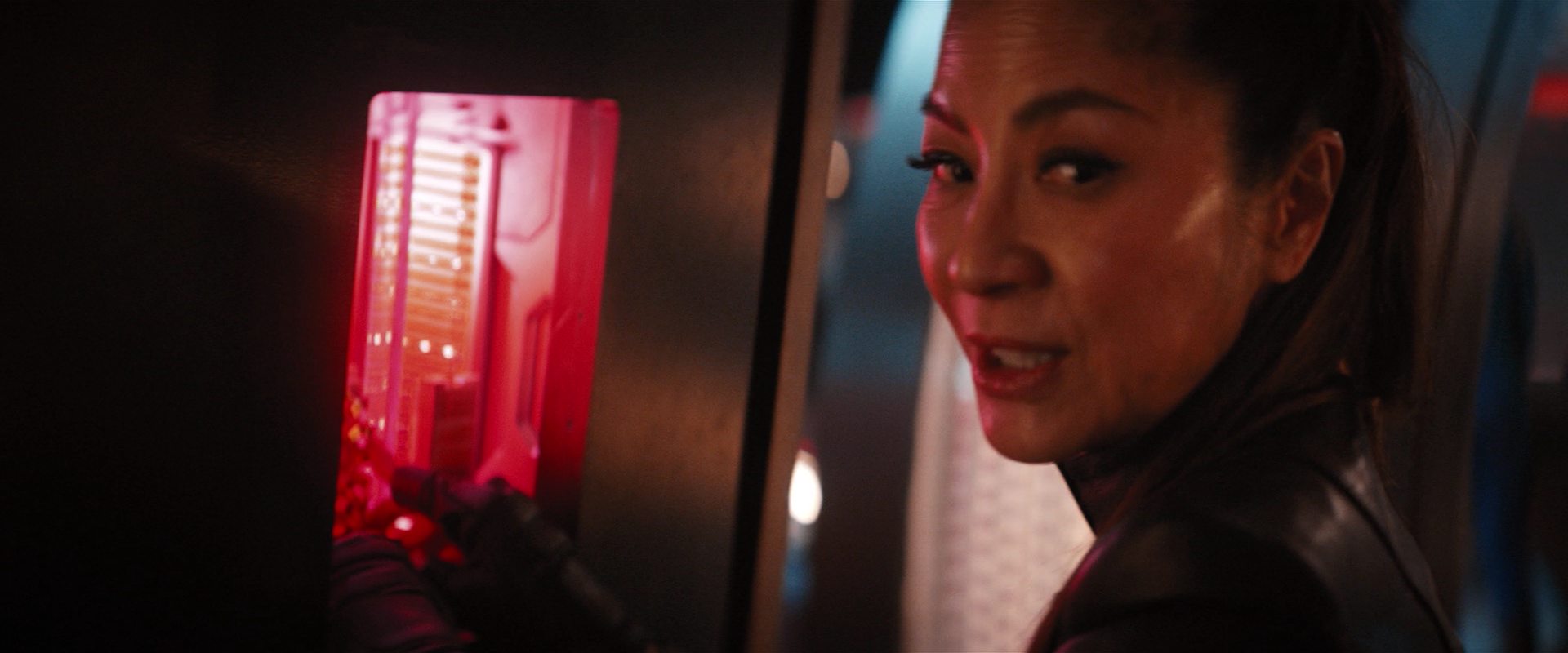 extant_StarTrekDiscovery_2x14-SuchSweetSorrowPart2_02513.jpg