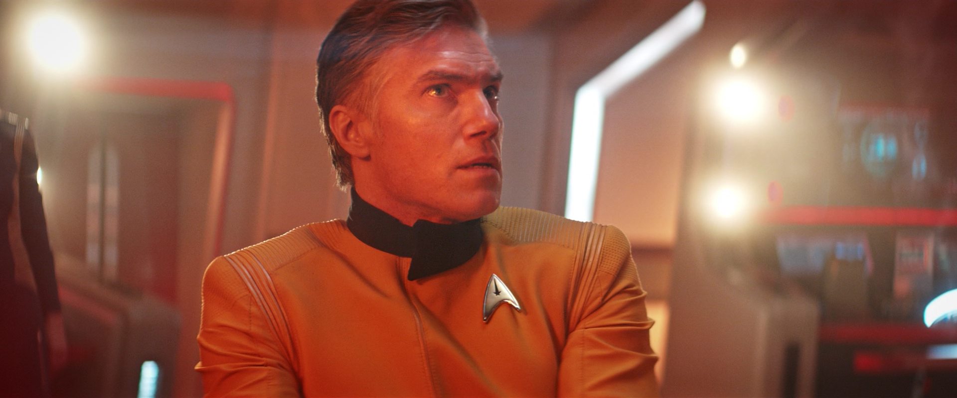 extant_StarTrekDiscovery_2x14-SuchSweetSorrowPart2_02707.jpg