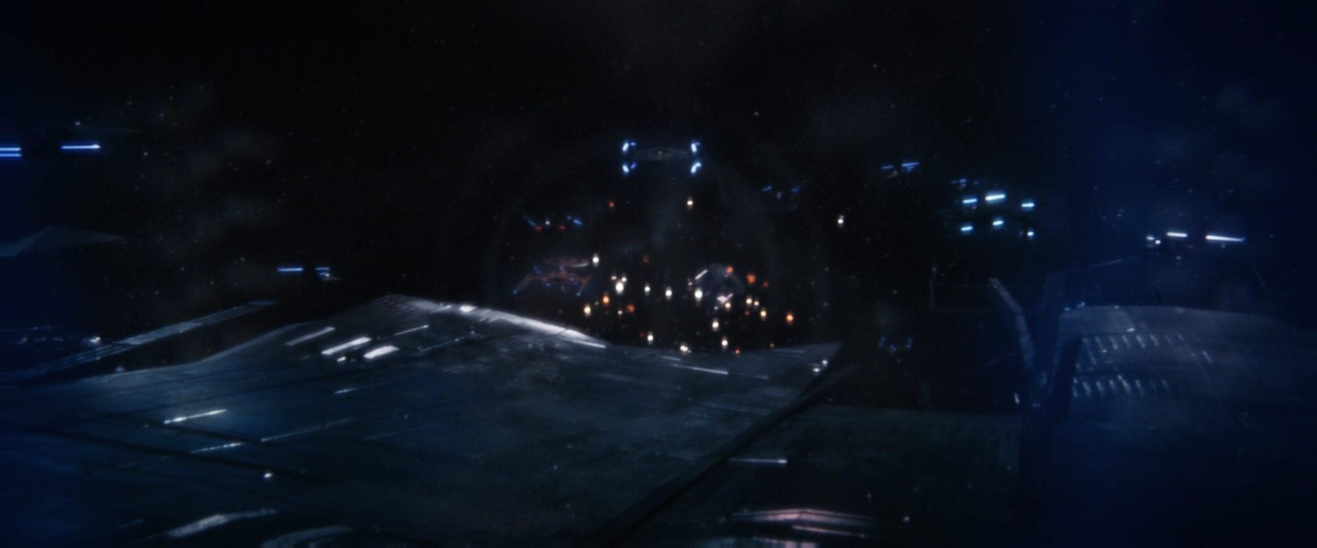 extant_StarTrekDiscovery_2x14-SuchSweetSorrowPart2_02715.jpg