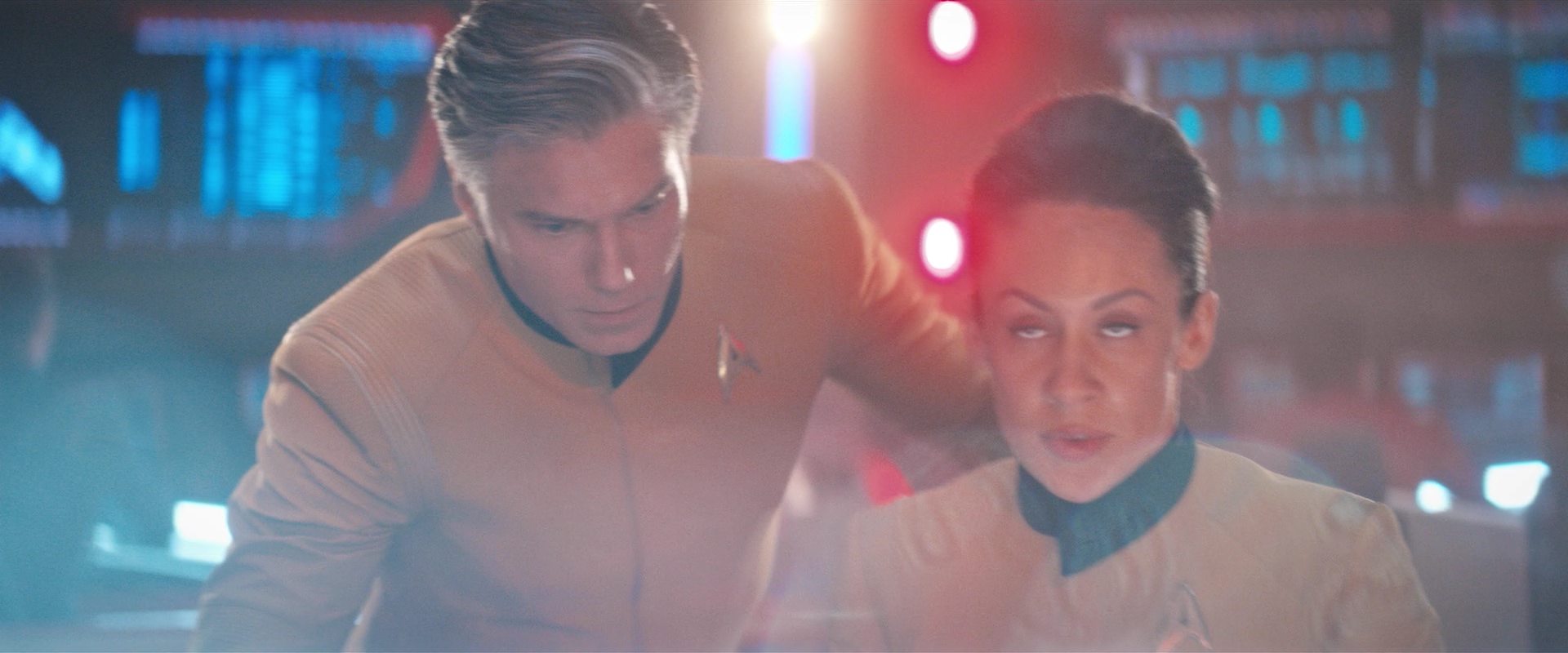 extant_StarTrekDiscovery_2x14-SuchSweetSorrowPart2_02781.jpg