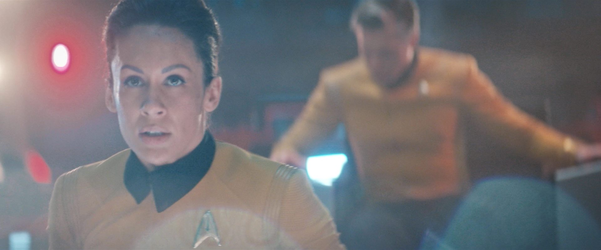 extant_StarTrekDiscovery_2x14-SuchSweetSorrowPart2_02825.jpg