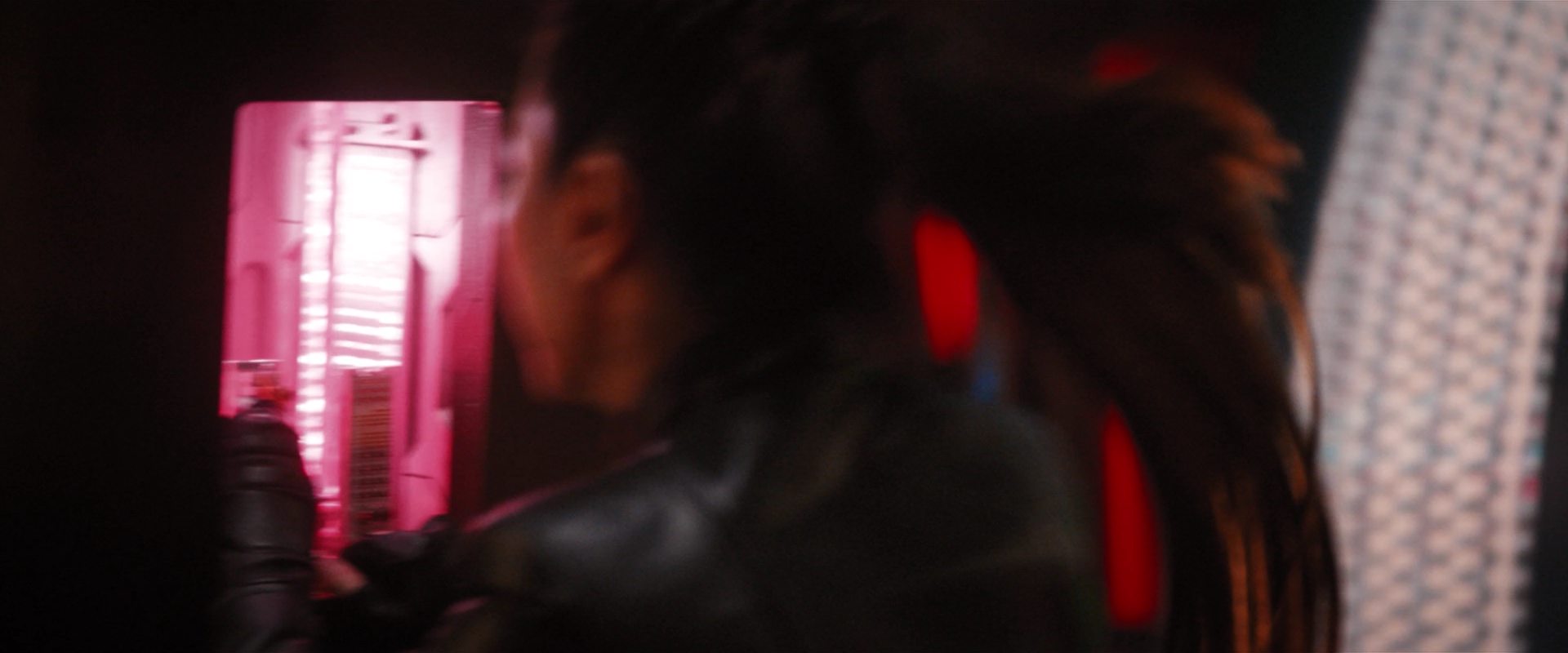extant_StarTrekDiscovery_2x14-SuchSweetSorrowPart2_02953.jpg