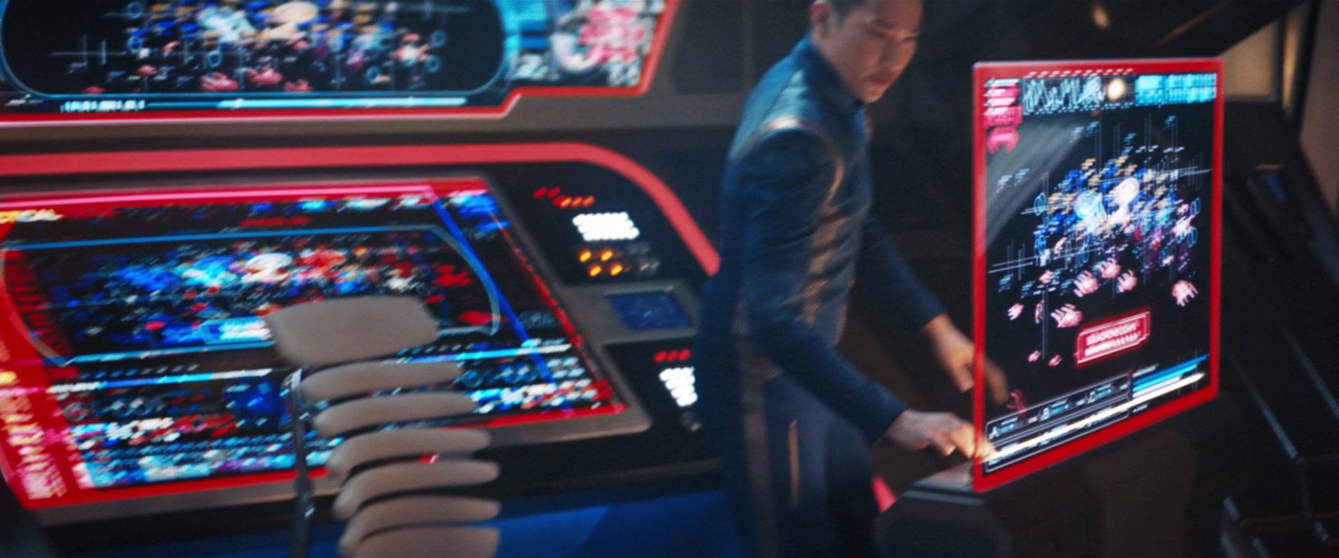 extant_StarTrekDiscovery_2x14-SuchSweetSorrowPart2_02961.jpg
