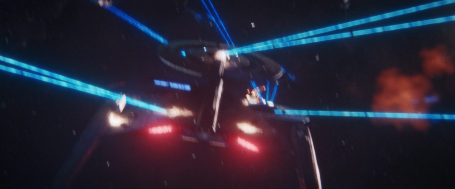 extant_StarTrekDiscovery_2x14-SuchSweetSorrowPart2_02988.jpg