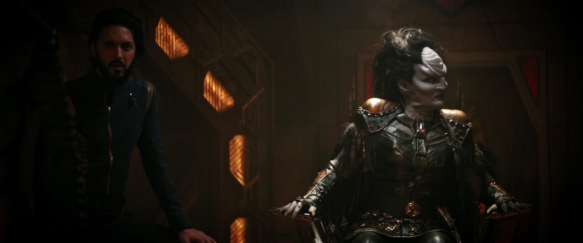 extant_StarTrekDiscovery_2x14-SuchSweetSorrowPart2_03205.jpg