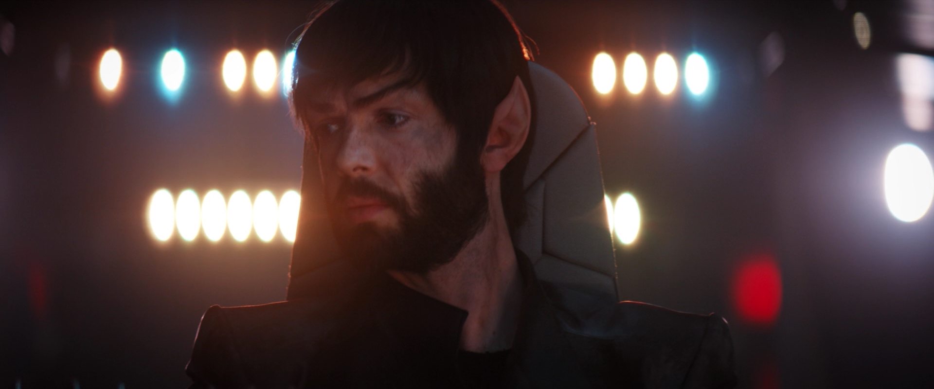 extant_StarTrekDiscovery_2x14-SuchSweetSorrowPart2_03296.jpg