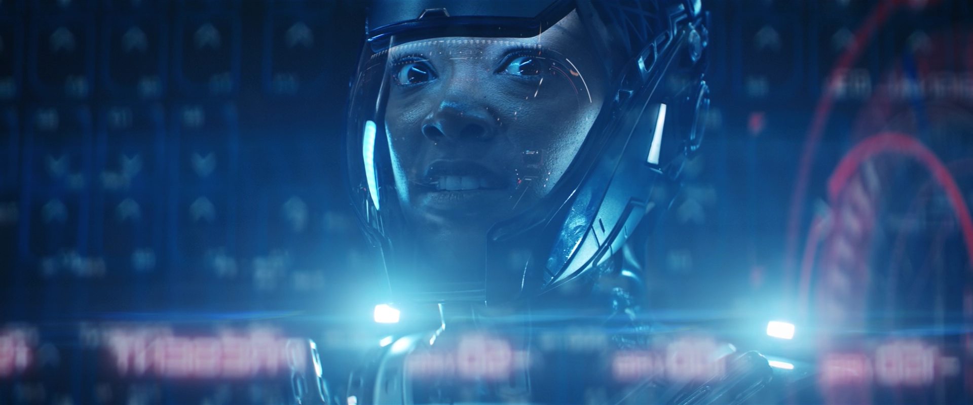 extant_StarTrekDiscovery_2x14-SuchSweetSorrowPart2_03463.jpg