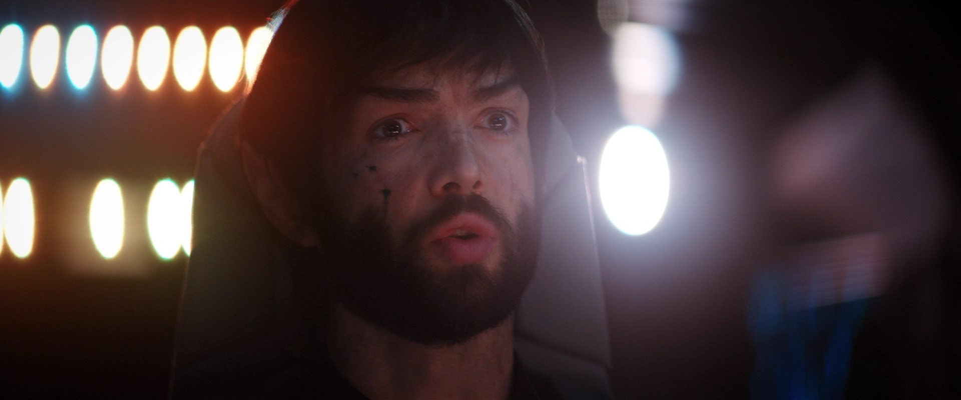 extant_StarTrekDiscovery_2x14-SuchSweetSorrowPart2_03475.jpg