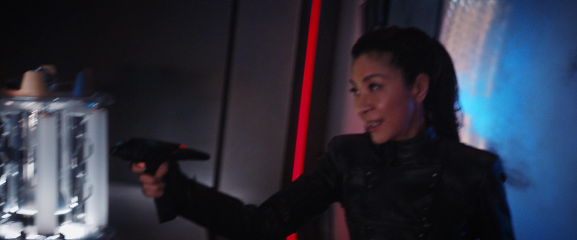 extant_StarTrekDiscovery_2x14-SuchSweetSorrowPart2_03547.jpg
