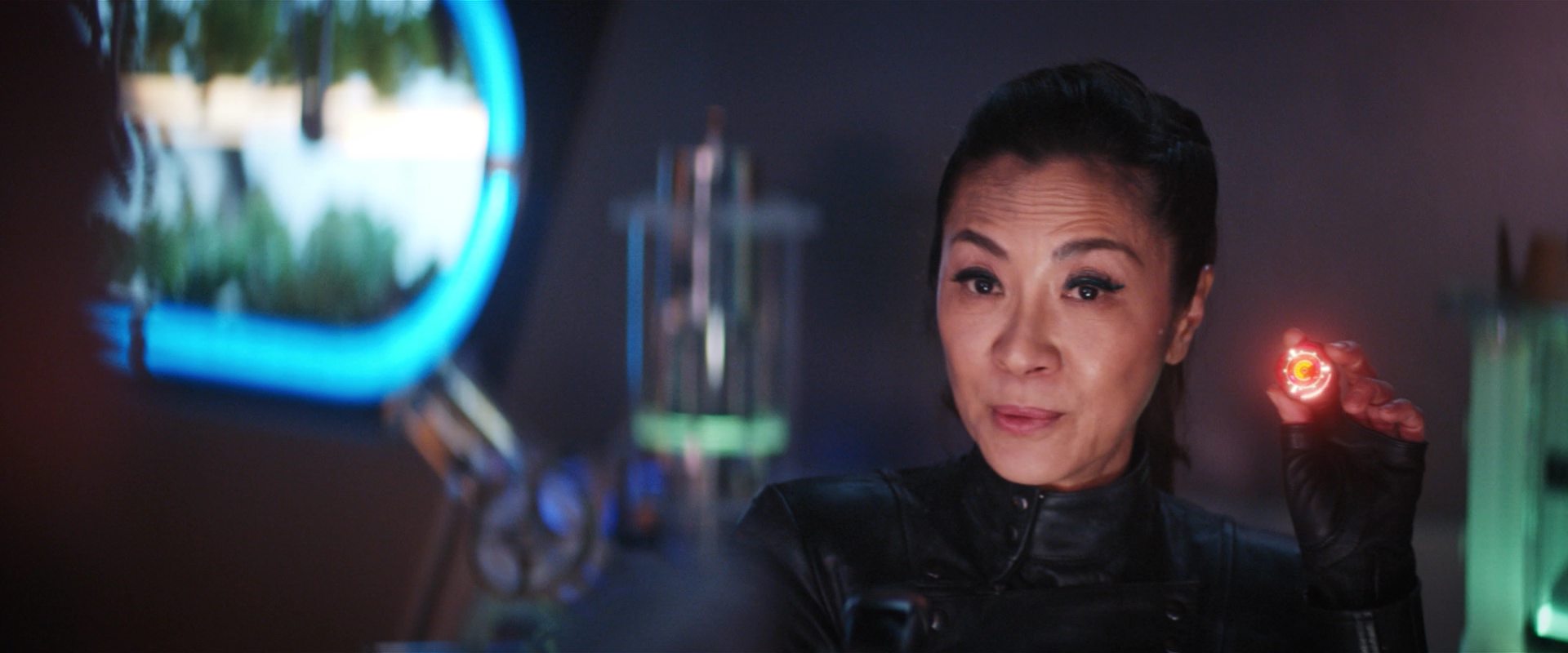 extant_StarTrekDiscovery_2x14-SuchSweetSorrowPart2_03568.jpg
