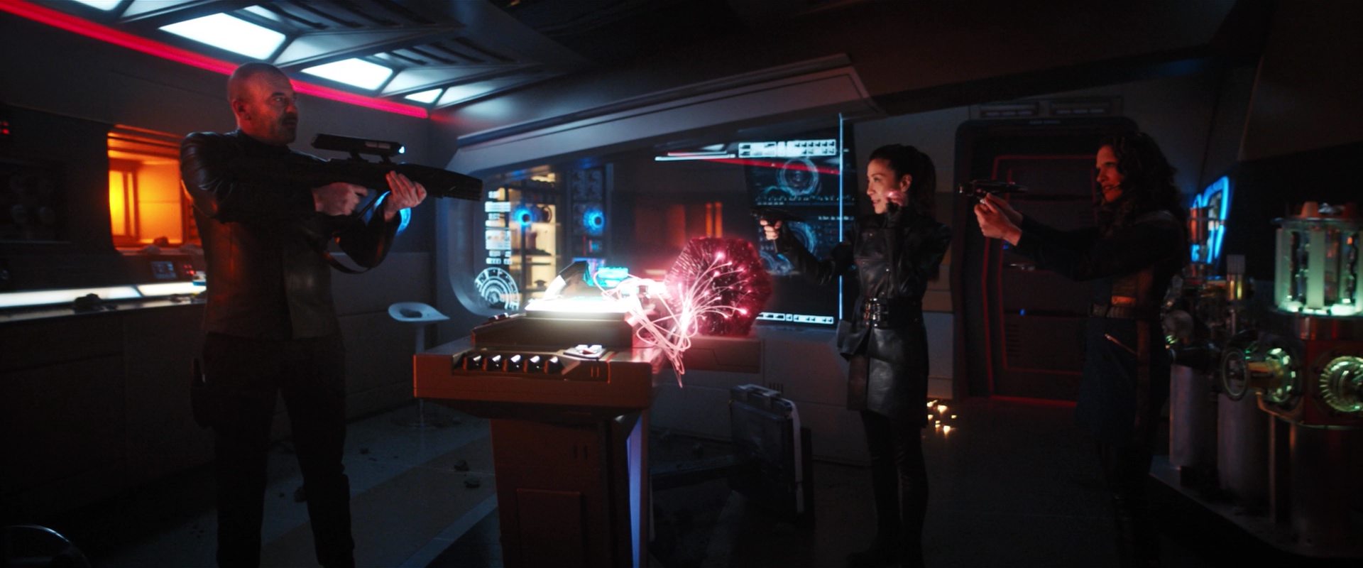 extant_StarTrekDiscovery_2x14-SuchSweetSorrowPart2_03570.jpg