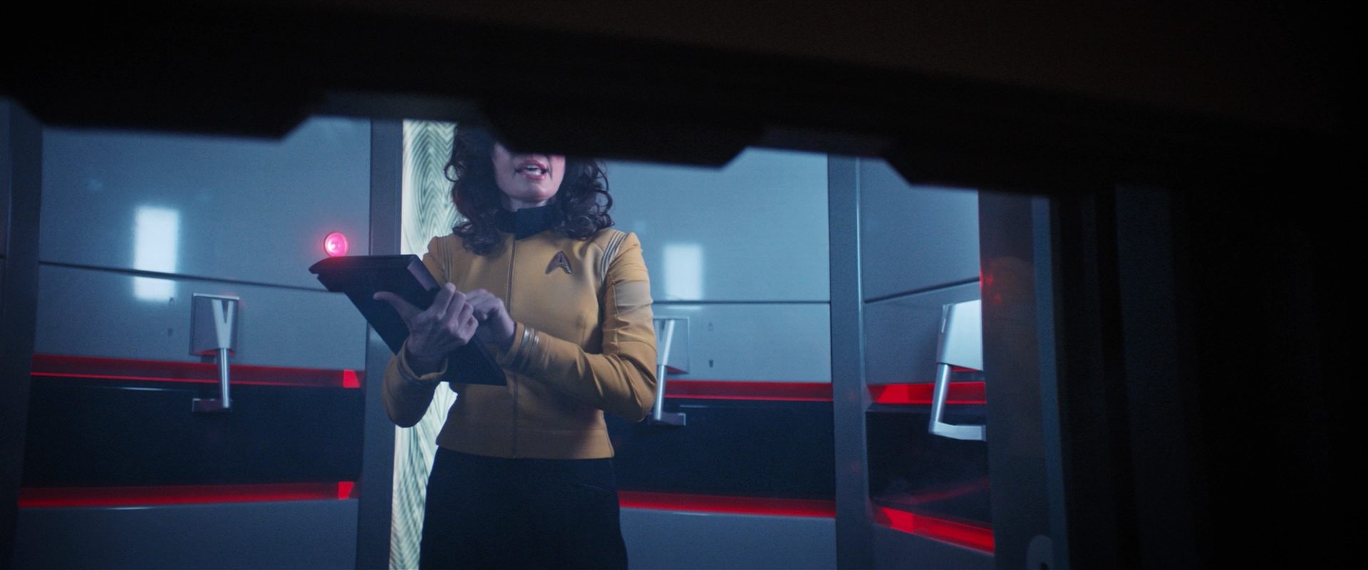 extant_StarTrekDiscovery_2x14-SuchSweetSorrowPart2_03641.jpg