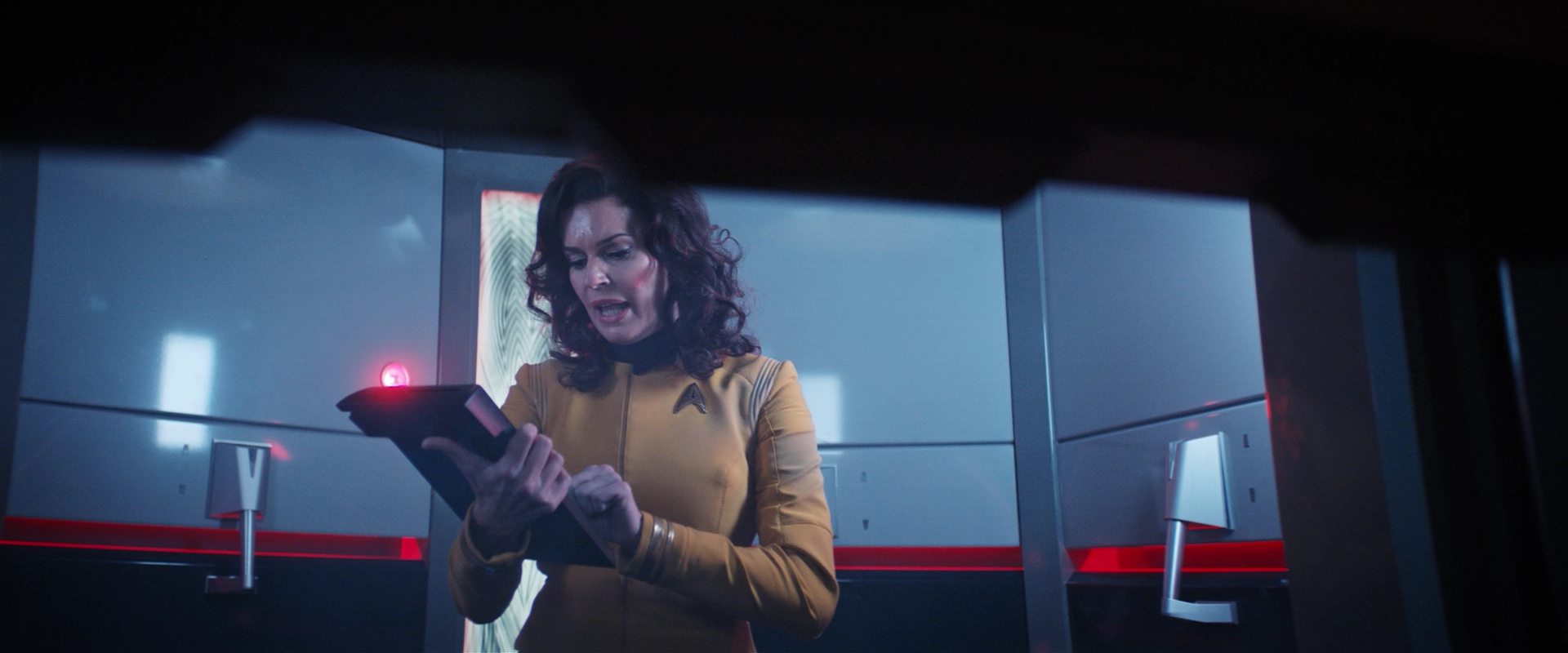 extant_StarTrekDiscovery_2x14-SuchSweetSorrowPart2_03644.jpg