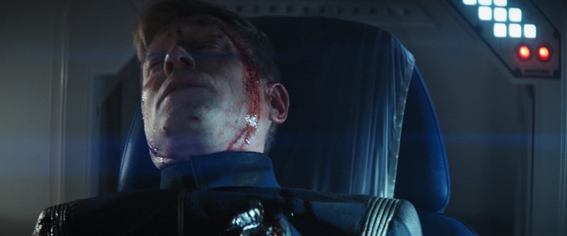 extant_StarTrekDiscovery_2x14-SuchSweetSorrowPart2_03755.jpg