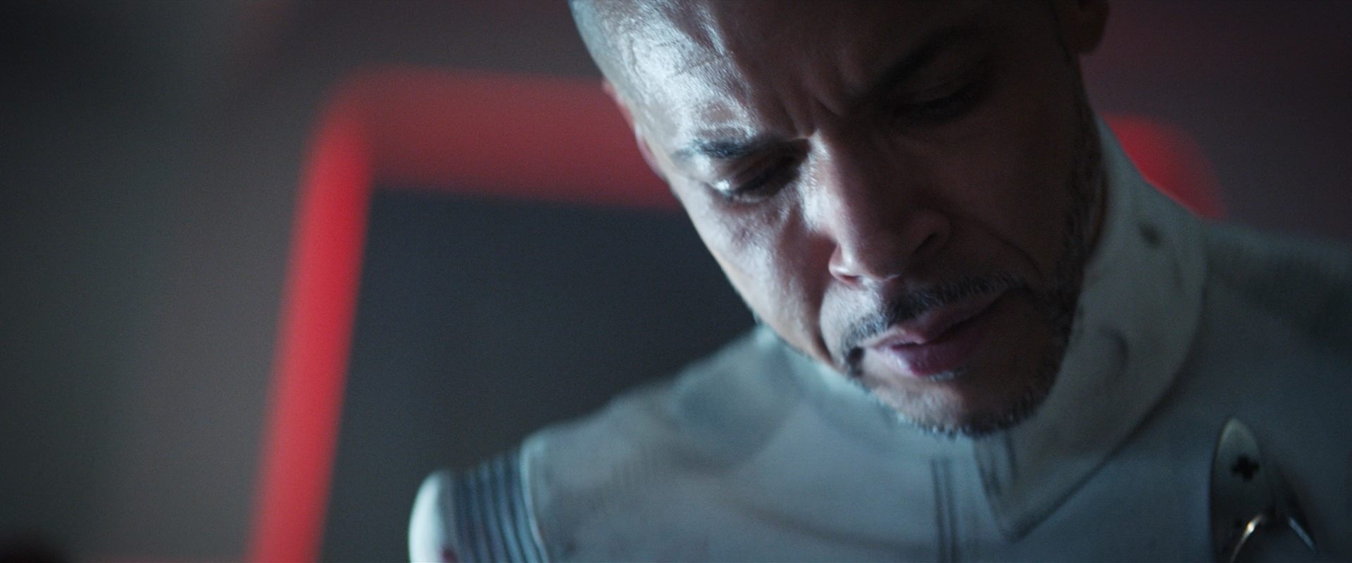 extant_StarTrekDiscovery_2x14-SuchSweetSorrowPart2_03829.jpg