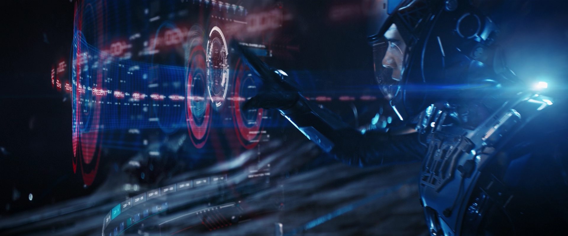 extant_StarTrekDiscovery_2x14-SuchSweetSorrowPart2_03973.jpg