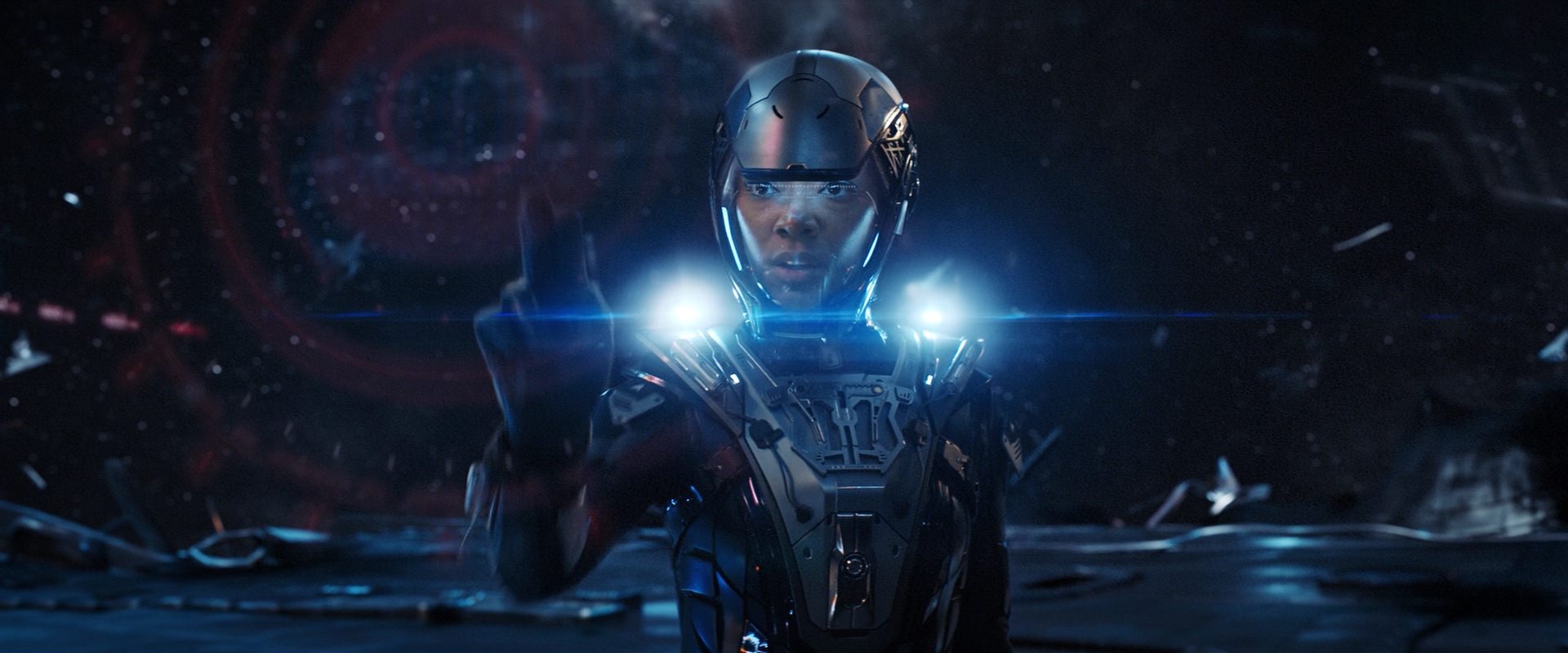 extant_StarTrekDiscovery_2x14-SuchSweetSorrowPart2_03978.jpg