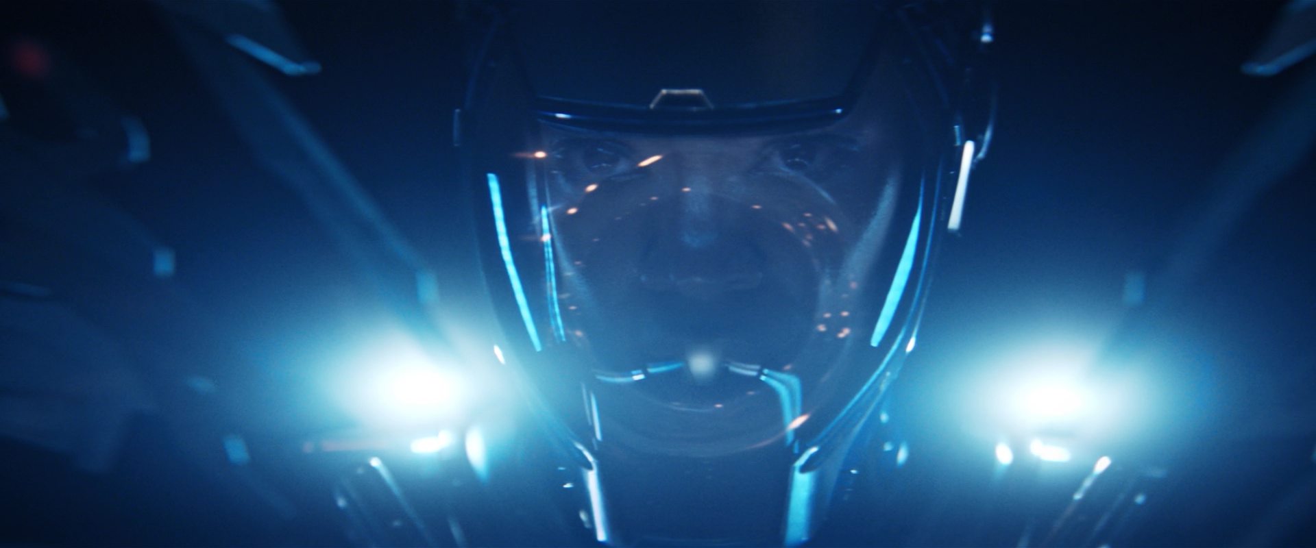 extant_StarTrekDiscovery_2x14-SuchSweetSorrowPart2_04027.jpg