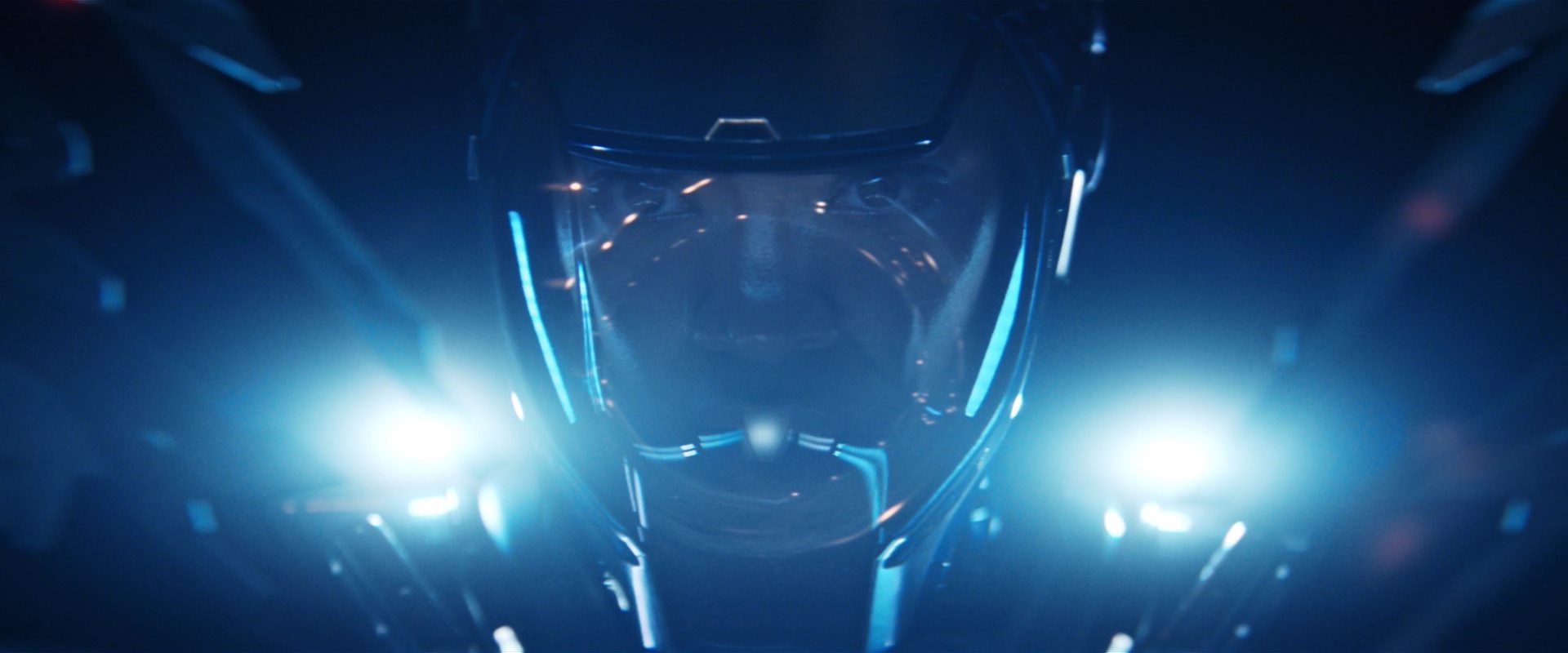 extant_StarTrekDiscovery_2x14-SuchSweetSorrowPart2_04028.jpg