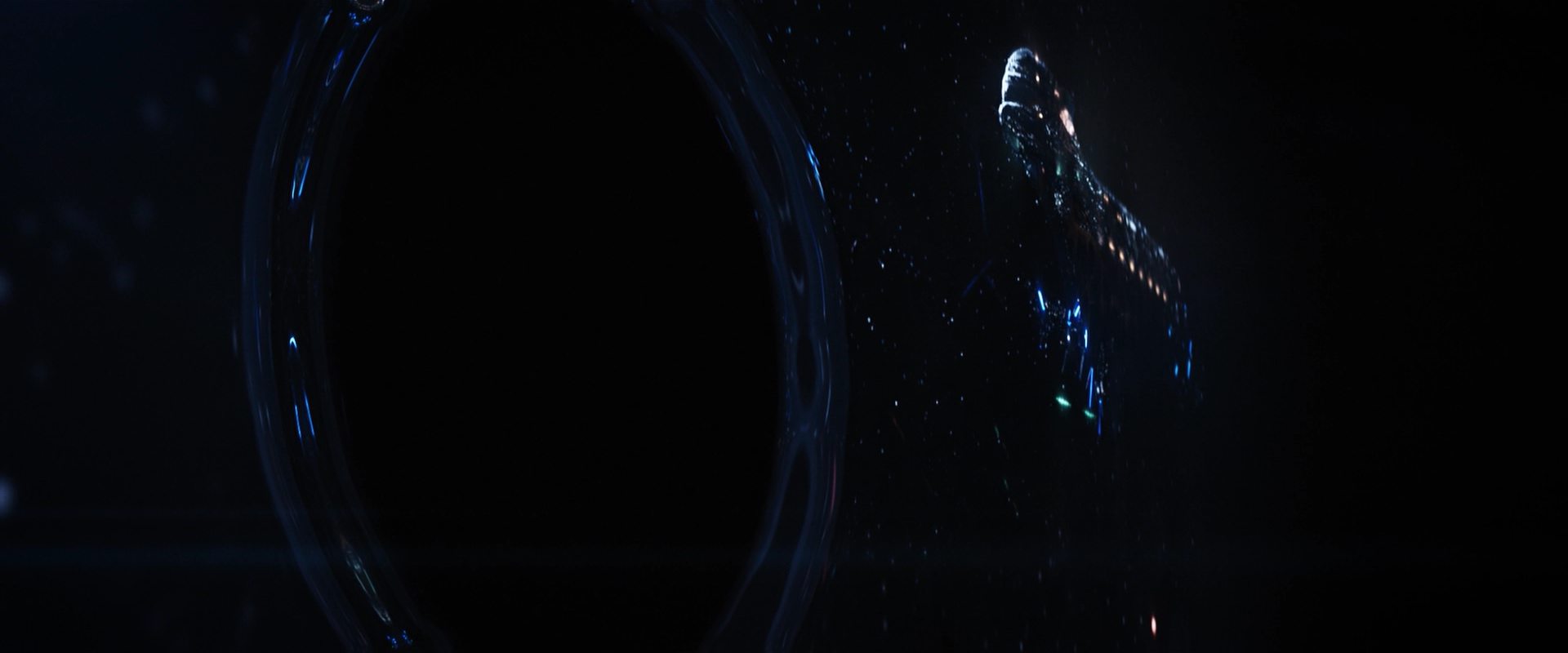 extant_StarTrekDiscovery_2x14-SuchSweetSorrowPart2_04043.jpg