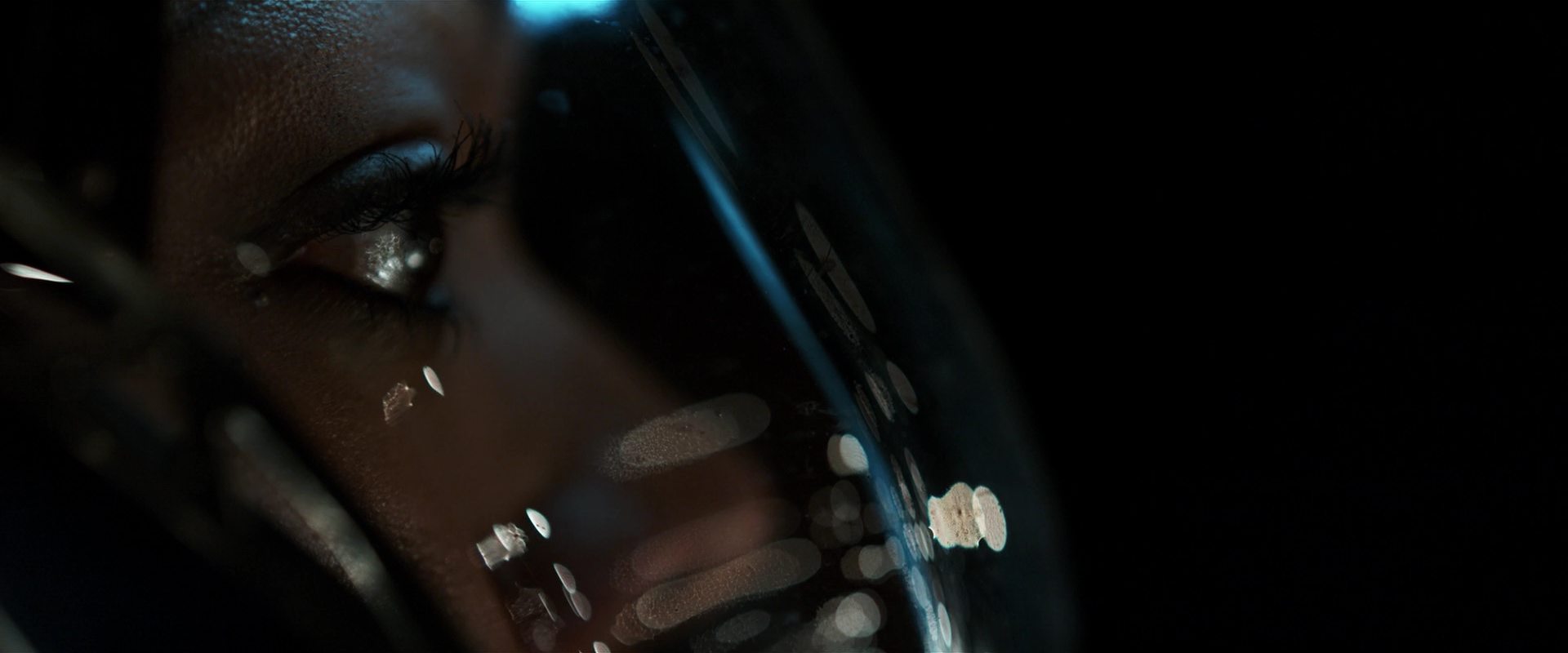 extant_StarTrekDiscovery_2x14-SuchSweetSorrowPart2_04081.jpg
