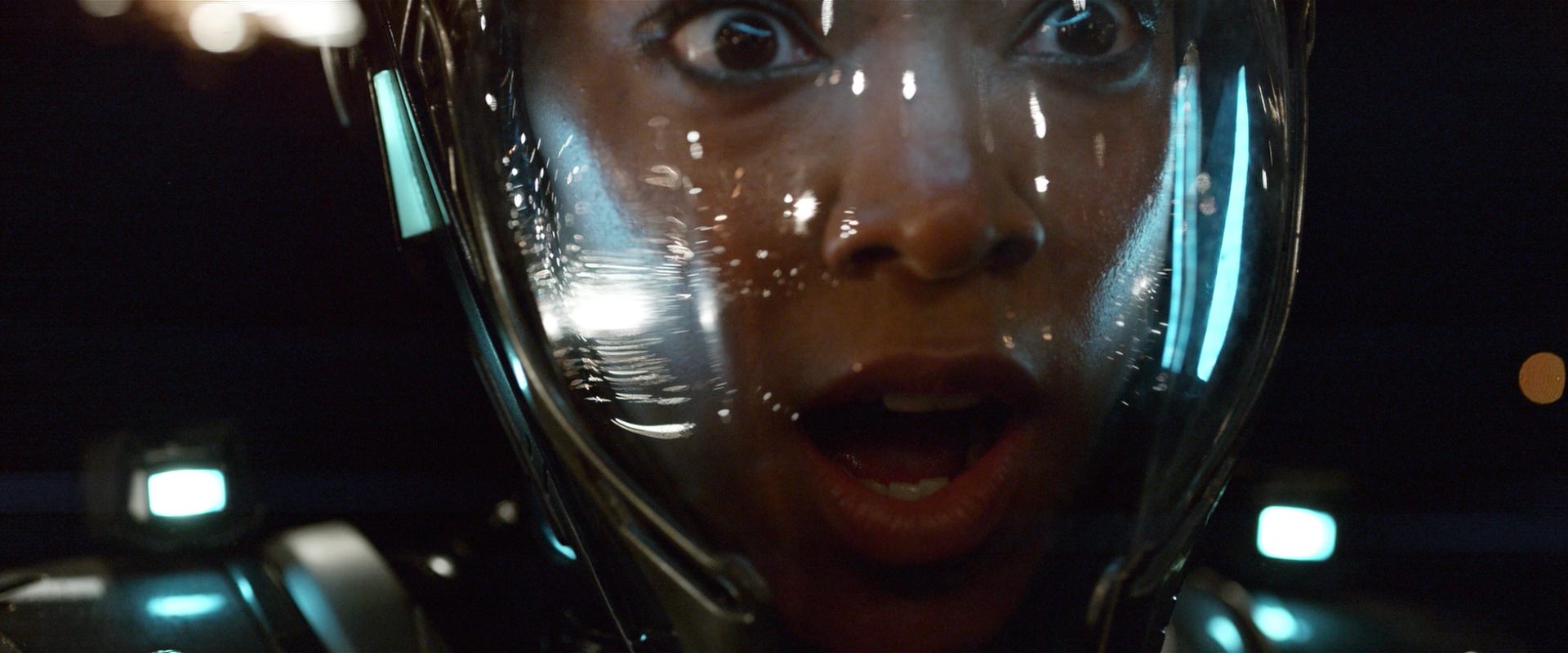 extant_StarTrekDiscovery_2x14-SuchSweetSorrowPart2_04161.jpg