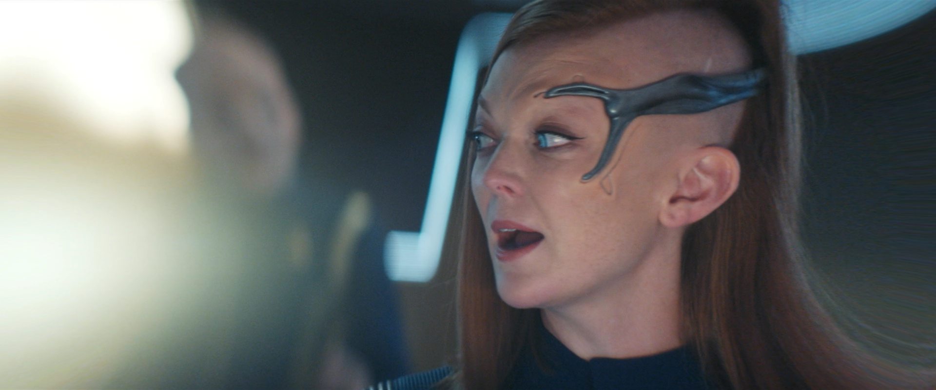extant_StarTrekDiscovery_2x14-SuchSweetSorrowPart2_04349.jpg