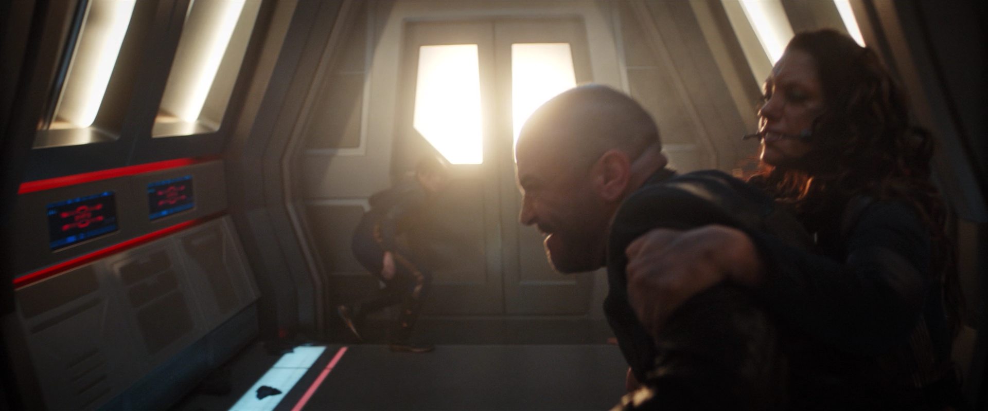 extant_StarTrekDiscovery_2x14-SuchSweetSorrowPart2_04421.jpg