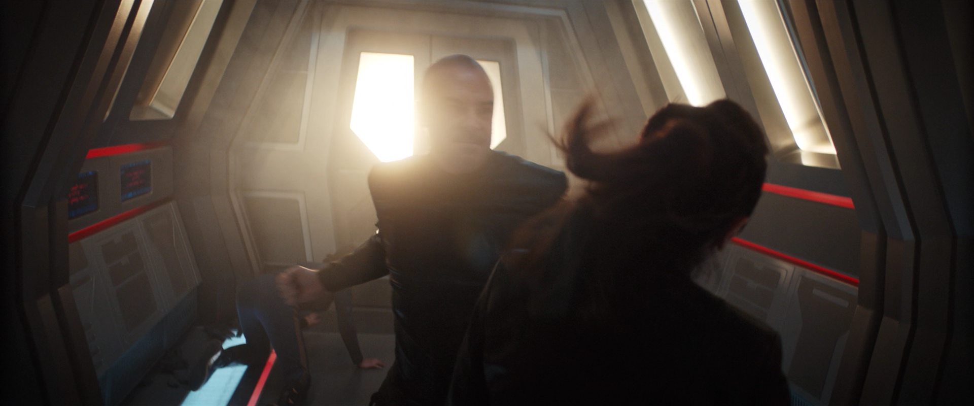 extant_StarTrekDiscovery_2x14-SuchSweetSorrowPart2_04437.jpg
