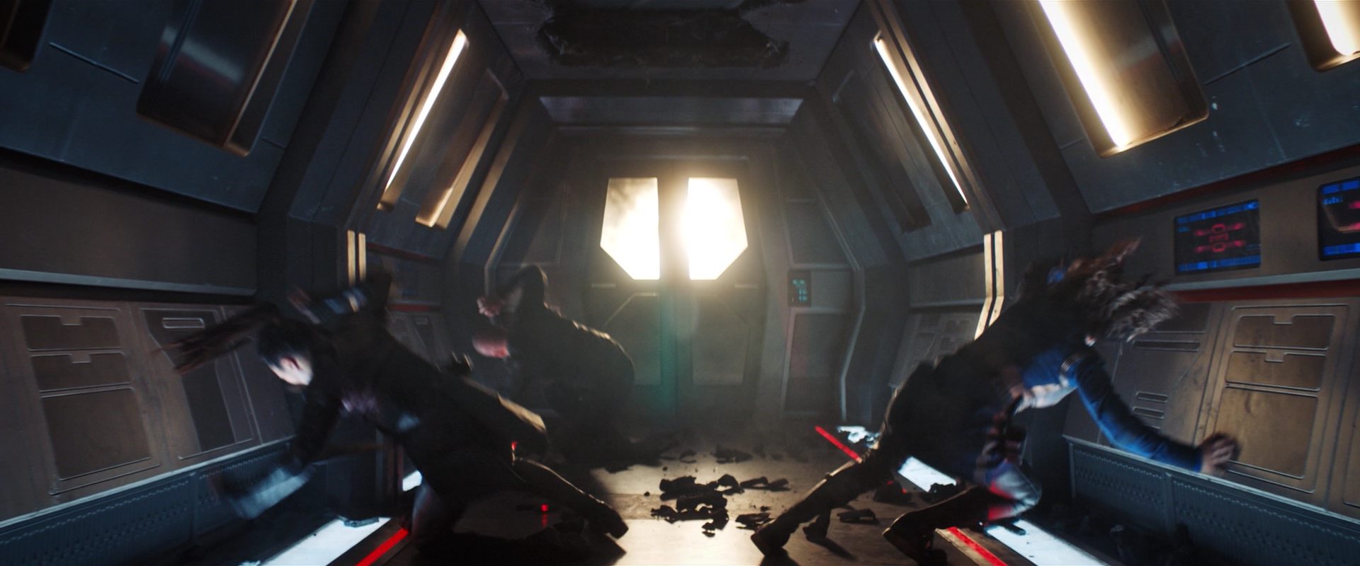 extant_StarTrekDiscovery_2x14-SuchSweetSorrowPart2_04454.jpg