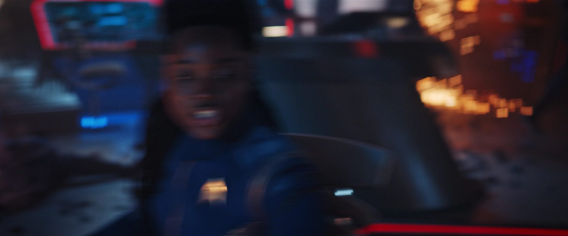 extant_StarTrekDiscovery_2x14-SuchSweetSorrowPart2_04465.jpg
