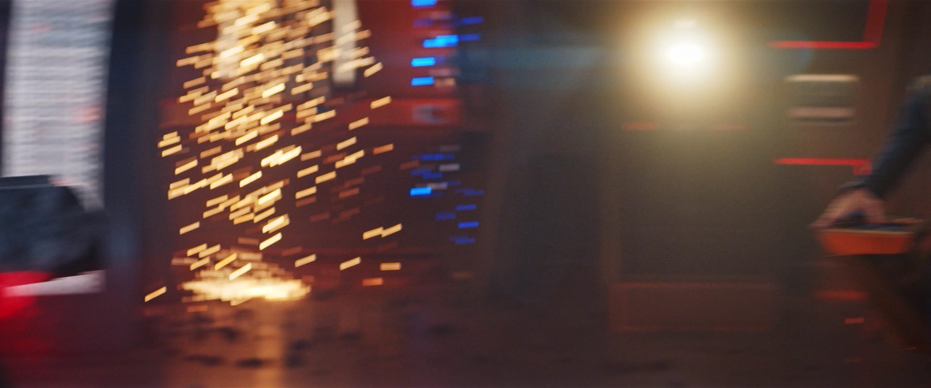 extant_StarTrekDiscovery_2x14-SuchSweetSorrowPart2_04473.jpg