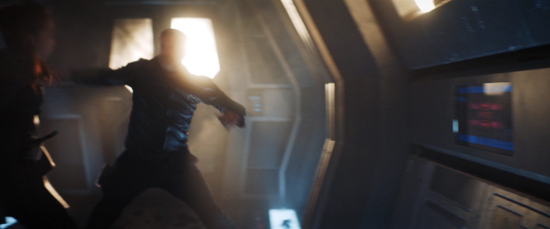extant_StarTrekDiscovery_2x14-SuchSweetSorrowPart2_04525.jpg