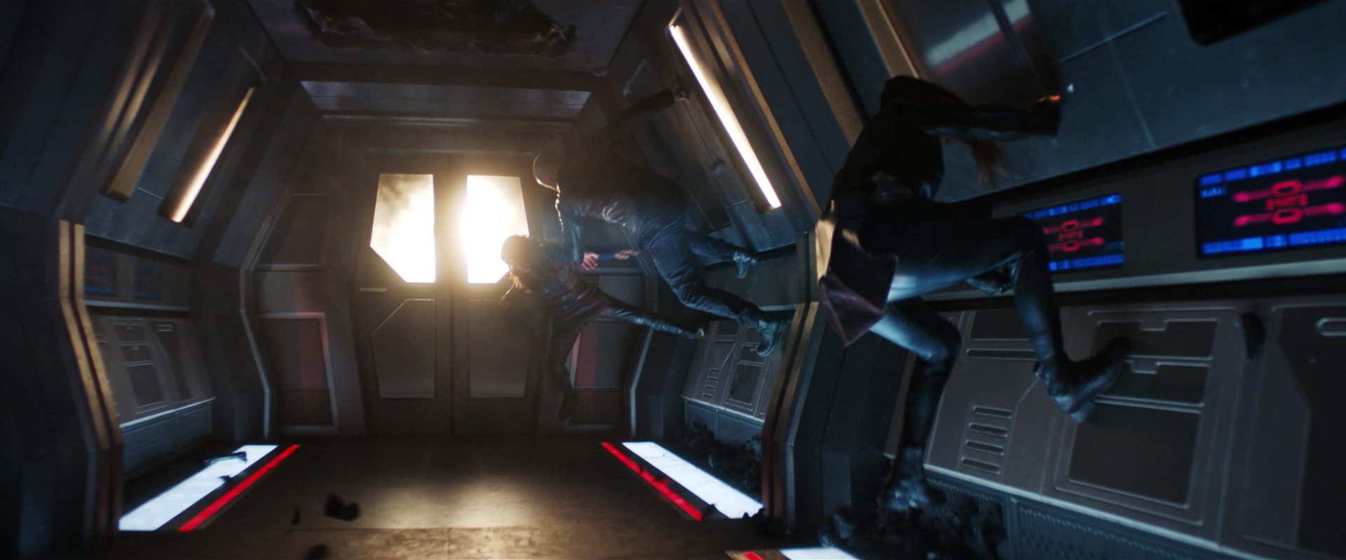 extant_StarTrekDiscovery_2x14-SuchSweetSorrowPart2_04540.jpg