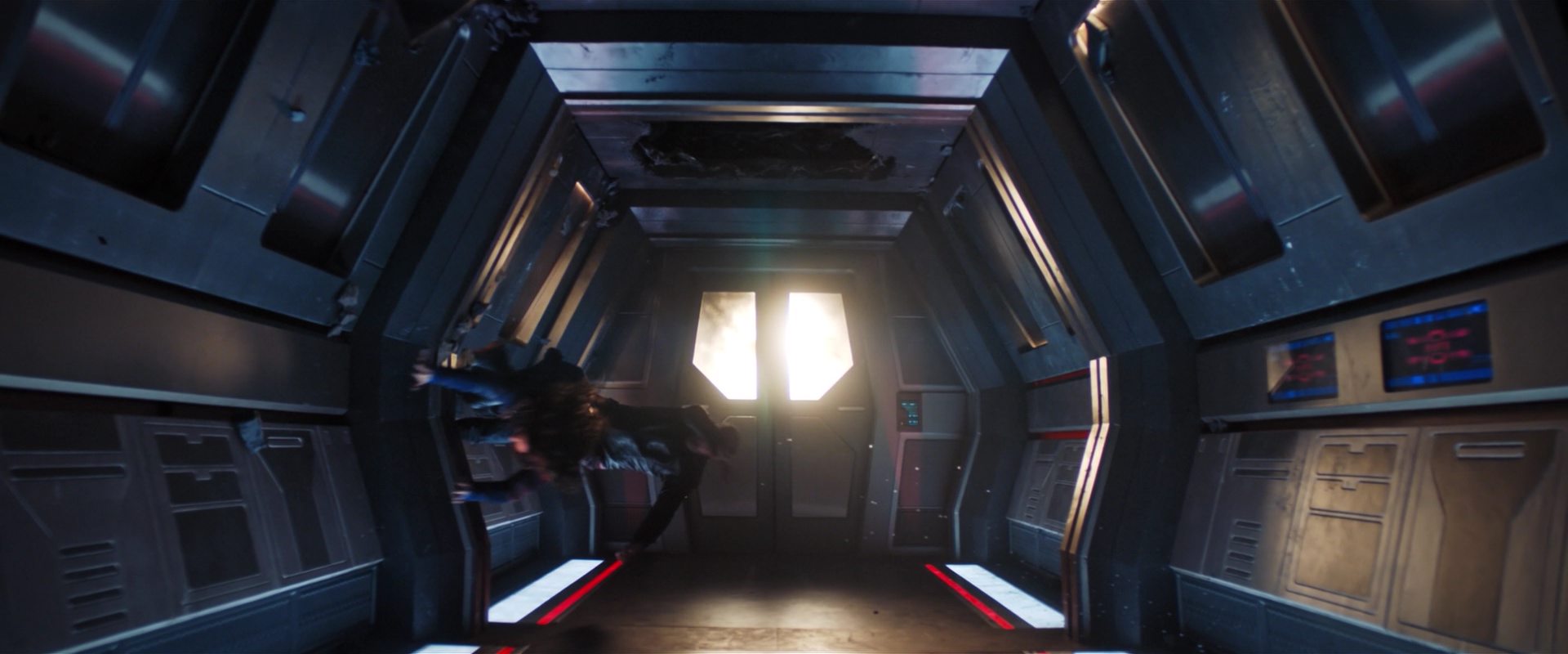 extant_StarTrekDiscovery_2x14-SuchSweetSorrowPart2_04621.jpg
