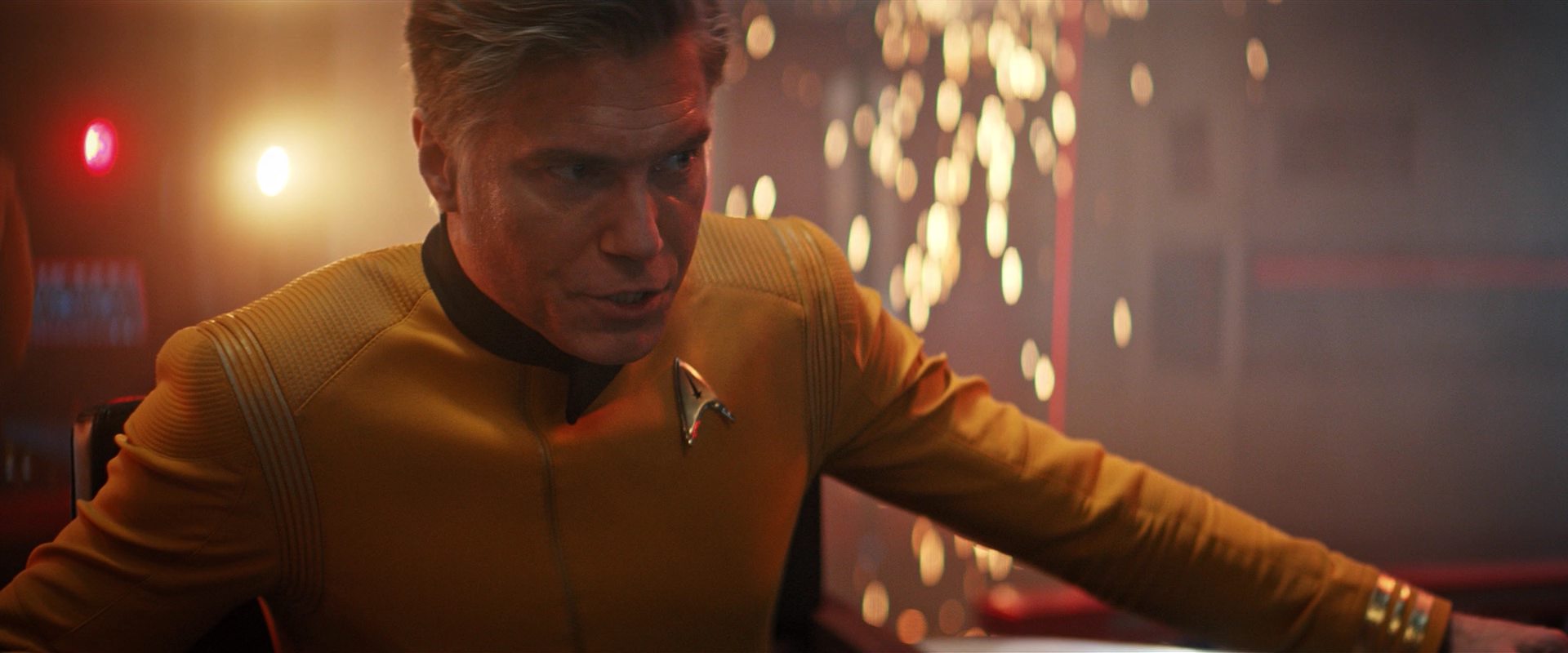extant_StarTrekDiscovery_2x14-SuchSweetSorrowPart2_04840.jpg