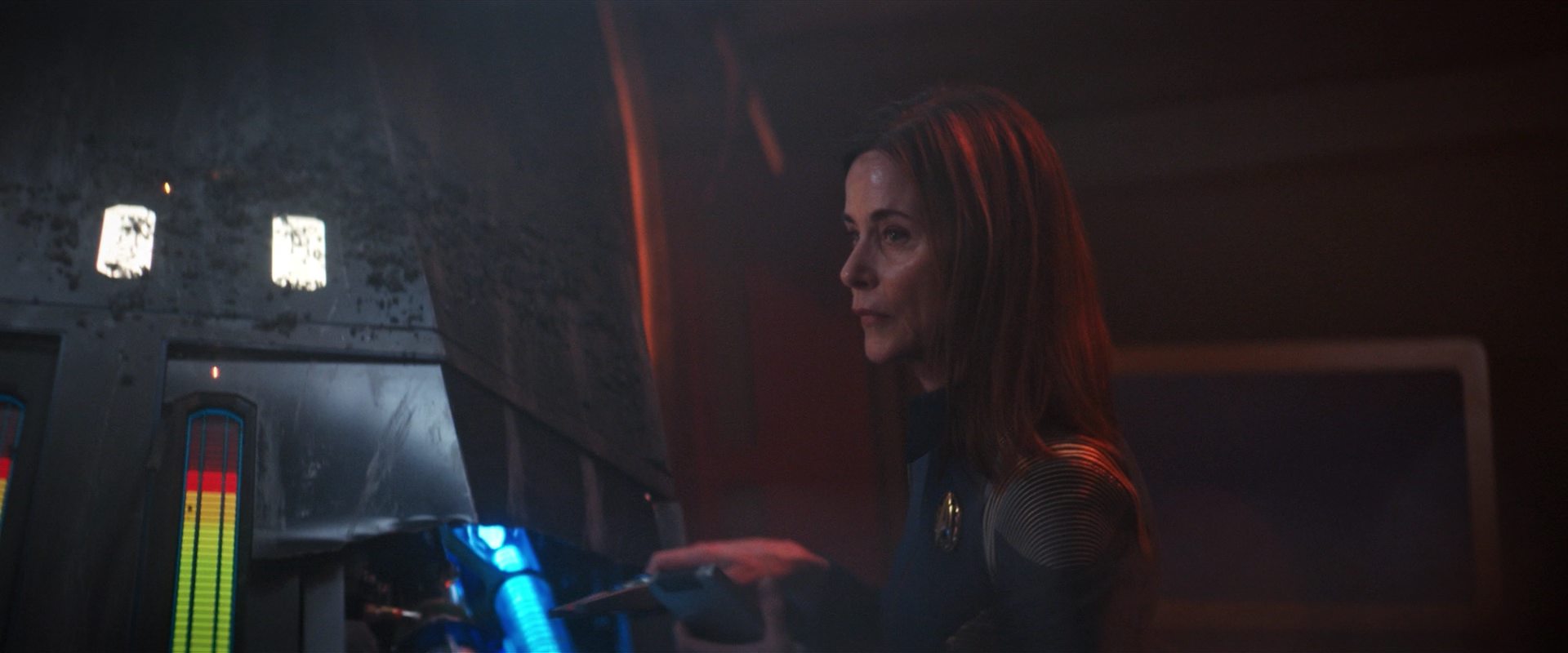 extant_StarTrekDiscovery_2x14-SuchSweetSorrowPart2_04849.jpg